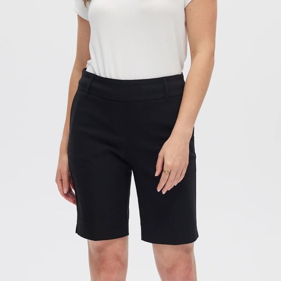 Hilary Radley 9” Inseam Black Shorts Size Medium - Picture 1 of 11